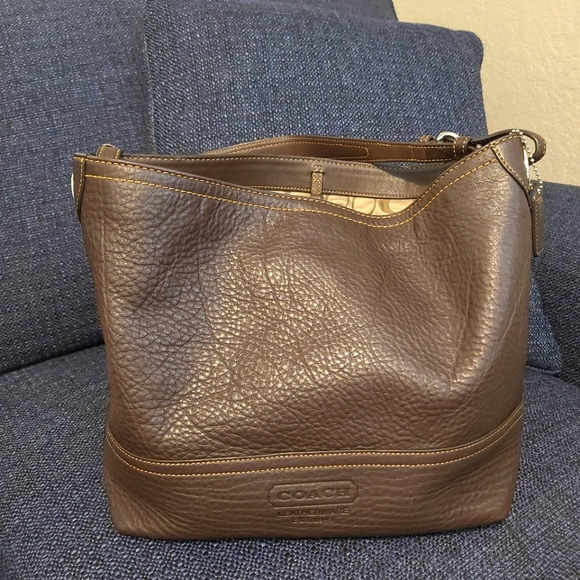 Coach Dark Brown Pebbled Leather Hobo Bag E06S-5715 - Picture 1 of 10